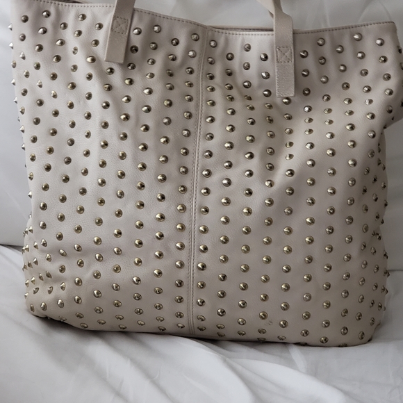 Steve Madden Beige Brass Studded Bag - Picture 1 of 5